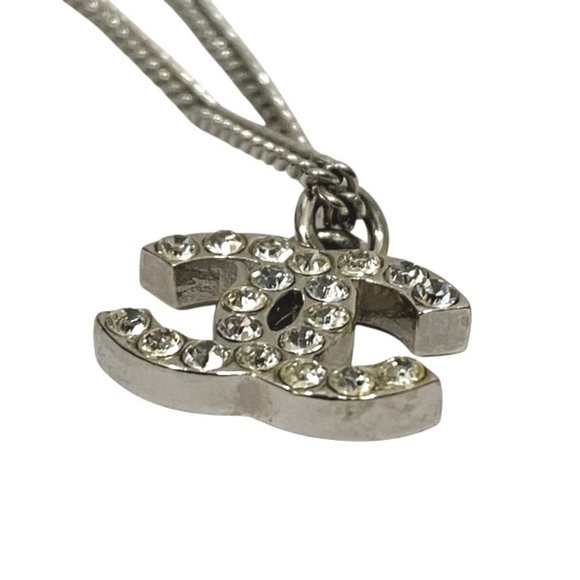CHANEL Coco Mark Rhinestone Necklace Accessory - Picture 6 of 9